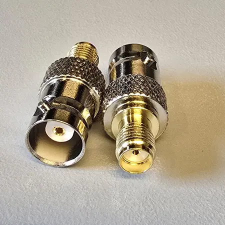 Home 10 adapter van BNC female naar SMA female